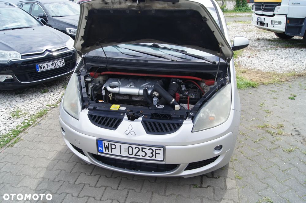 Mitsubishi Colt 1.5 Turbo - 2