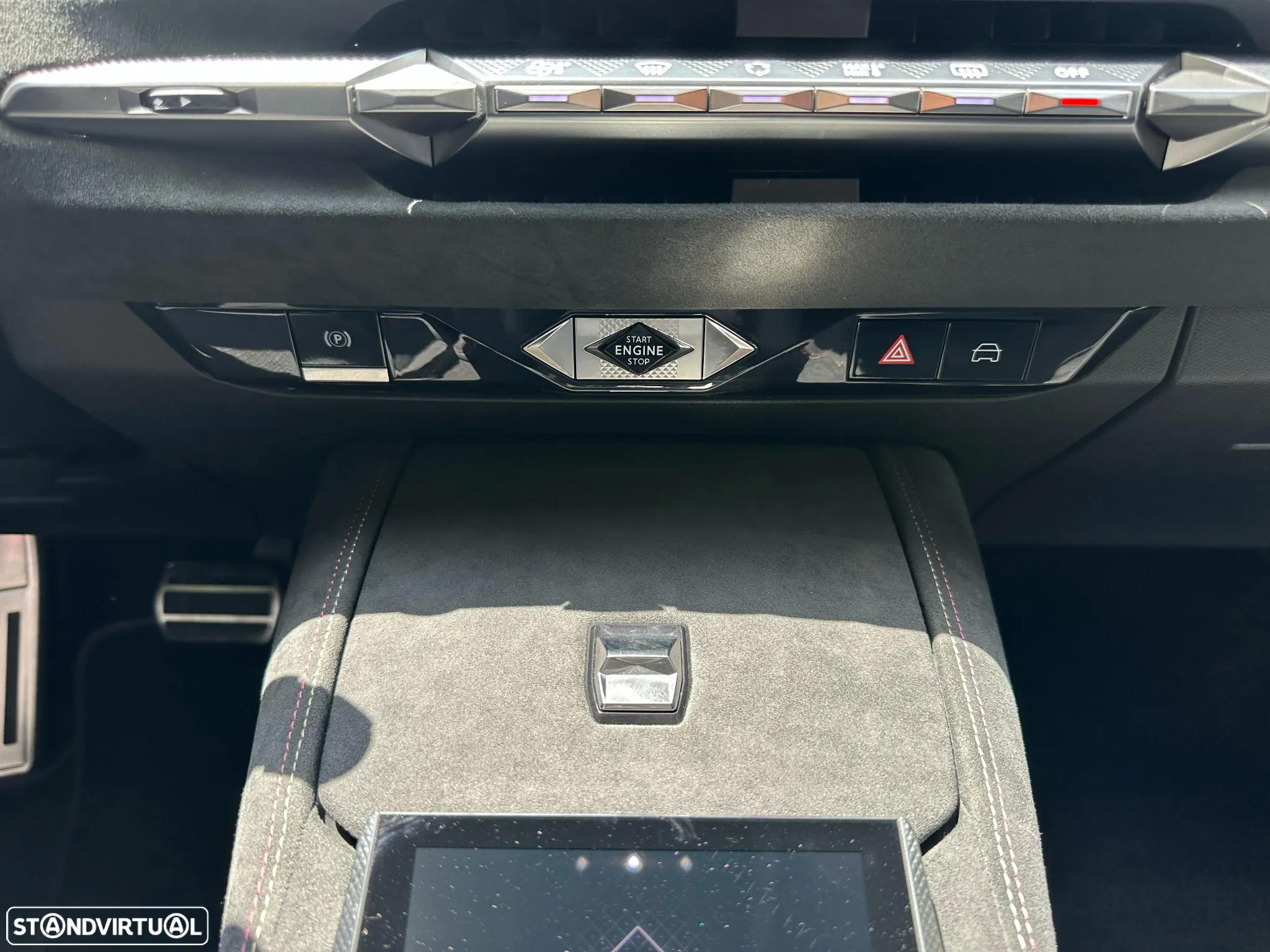 DS DS4 E-Tense Performance Line EAT8 - 29
