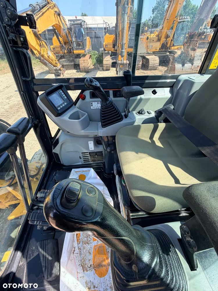 Komatsu PC55 MR5 PC55-MR - 13