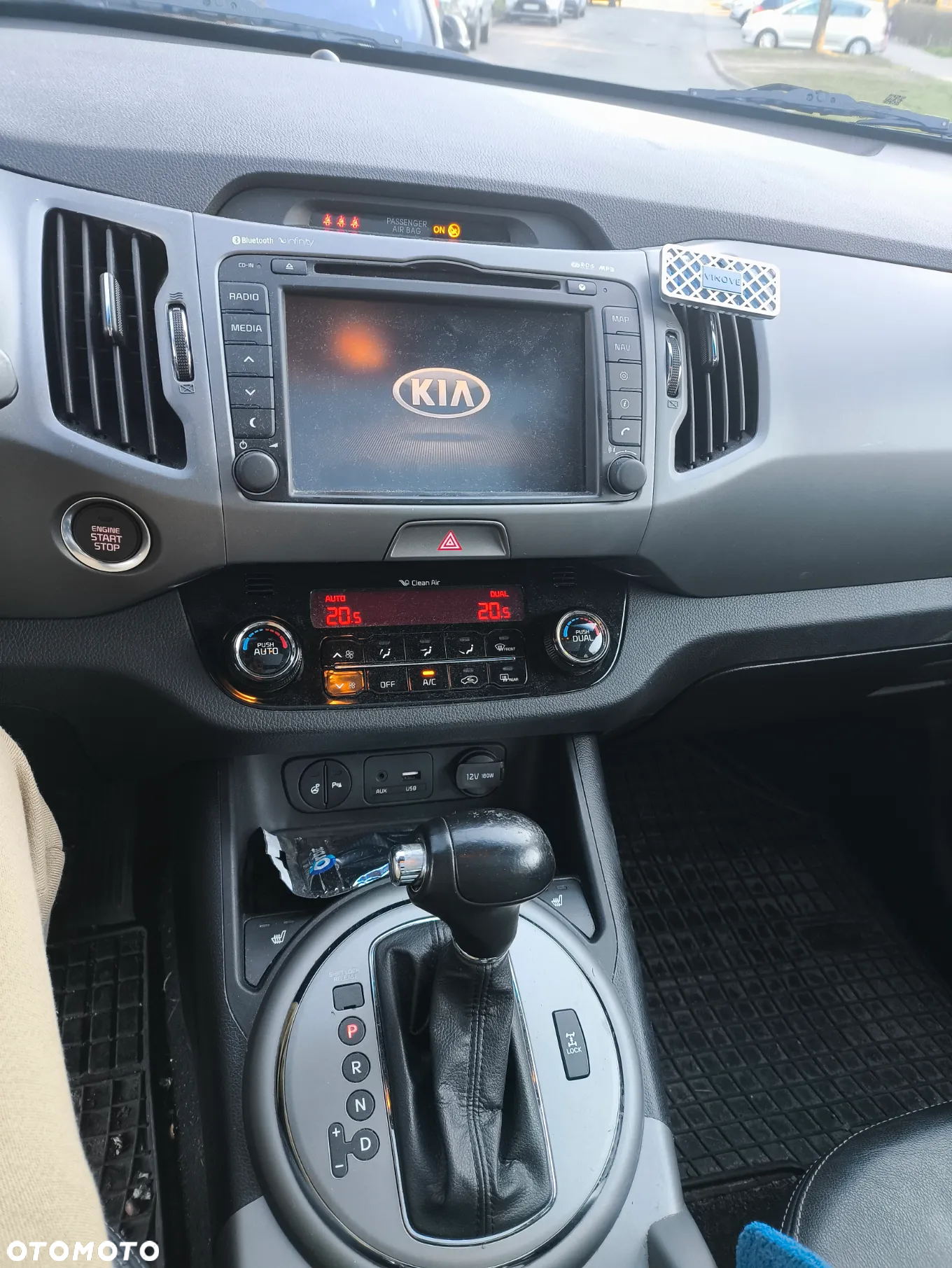 Kia Sportage 2.0 CRDI XL AWD - 11