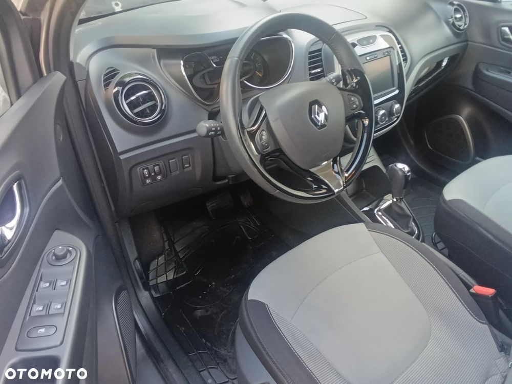 Renault Captur 1.2 TCe Zen EDC - 9