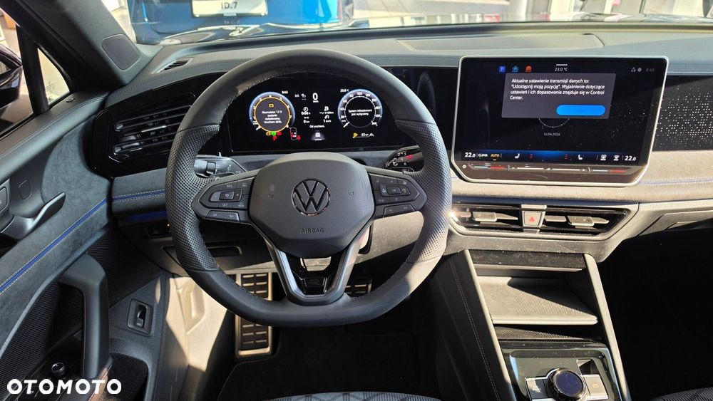 Volkswagen Tiguan - 16