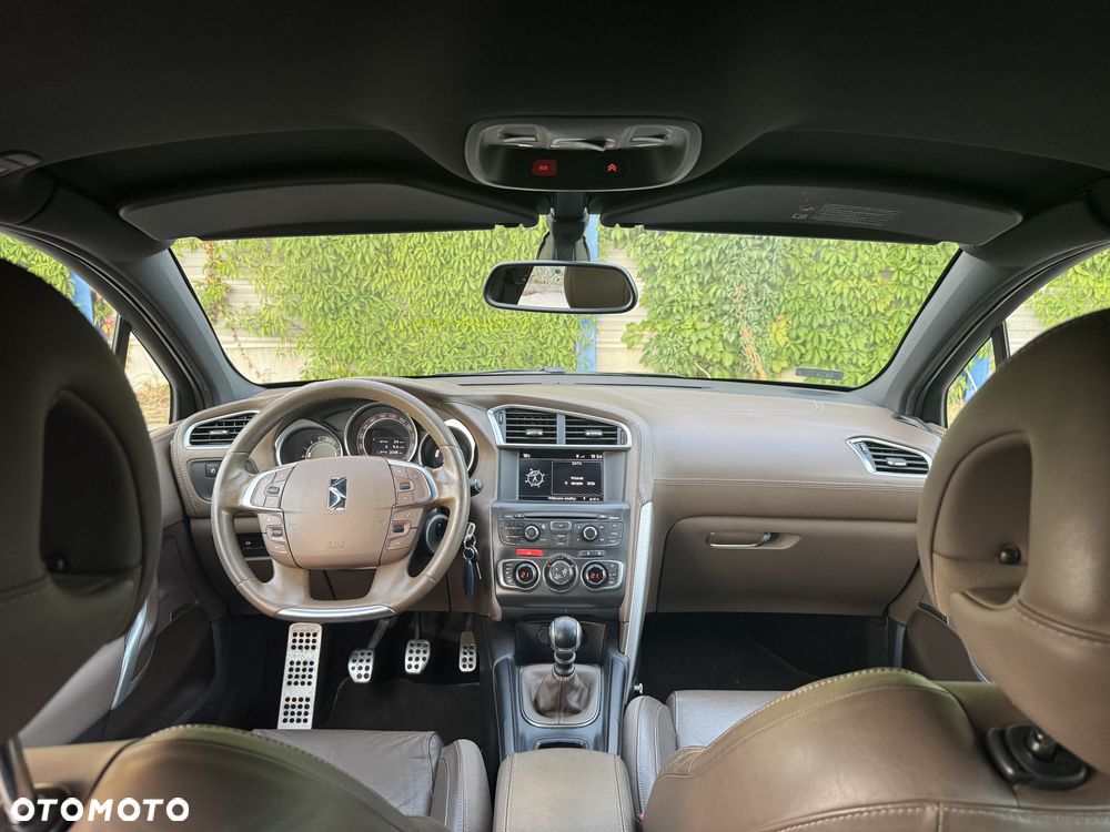Citroën DS4 1.6 THP SportChic - 18