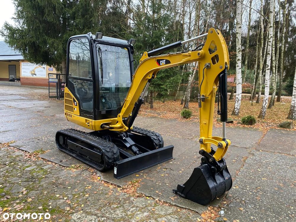 Caterpillar 302.4D | 2013rok | pełny serwis | nowe podwozie | FV - 6