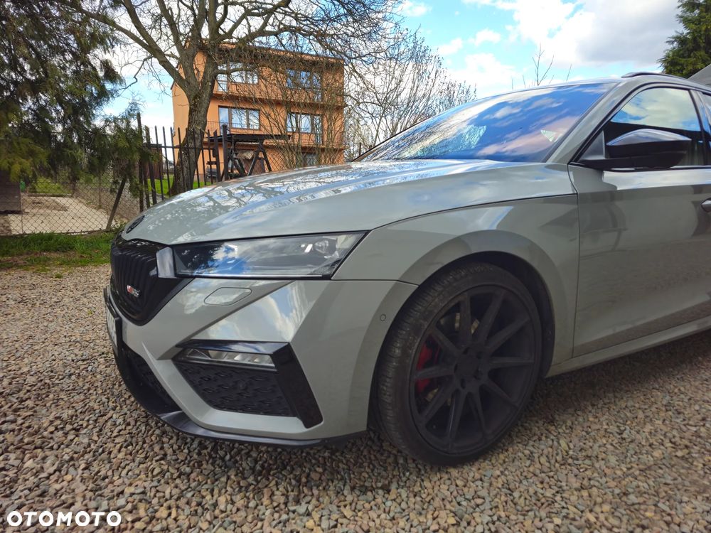 Skoda Octavia 2.0 TDI DSG 4x4 RS - 32