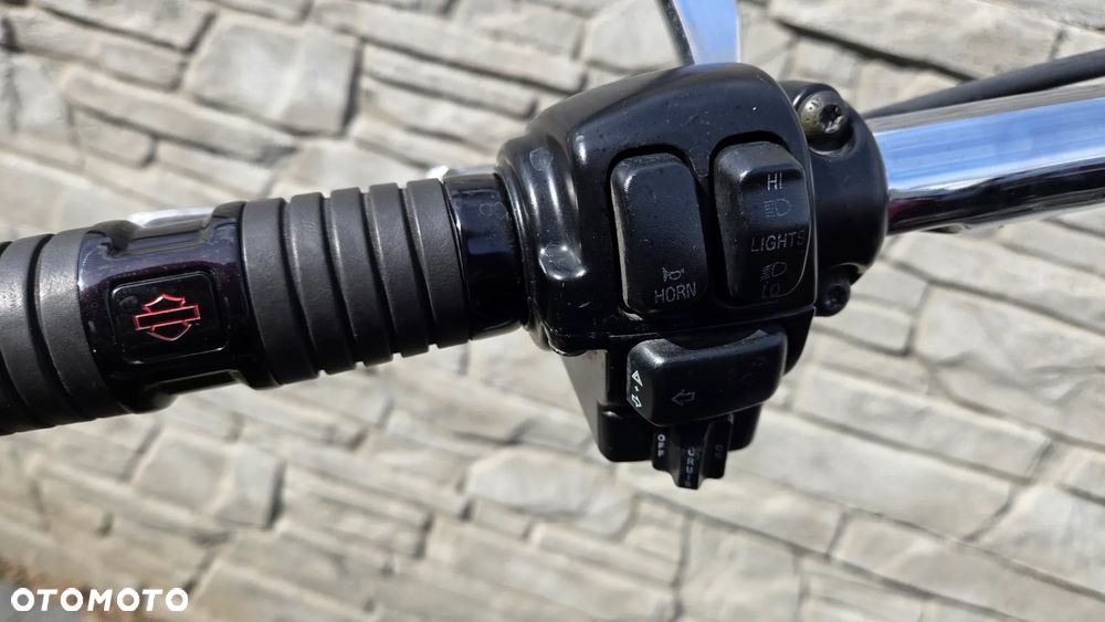 Harley-Davidson Touring Road King - 24