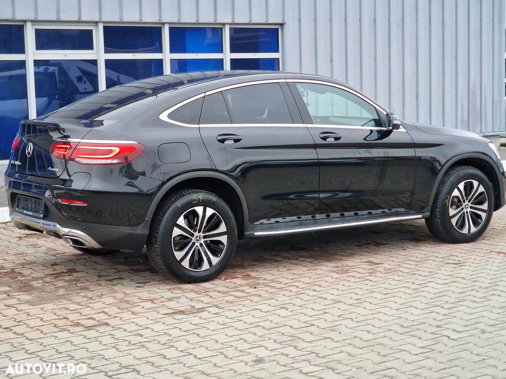 Mercedes-Benz GLC Coupe 300 de 4Matic 9G-TRONIC - 5