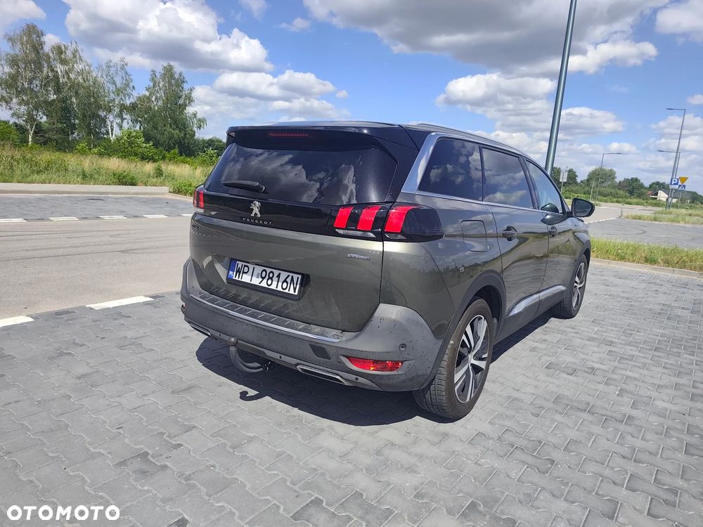Peugeot 5008 - 3