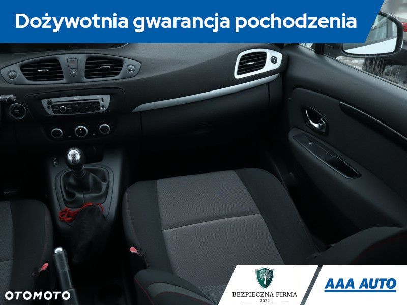 Renault Scenic - 10