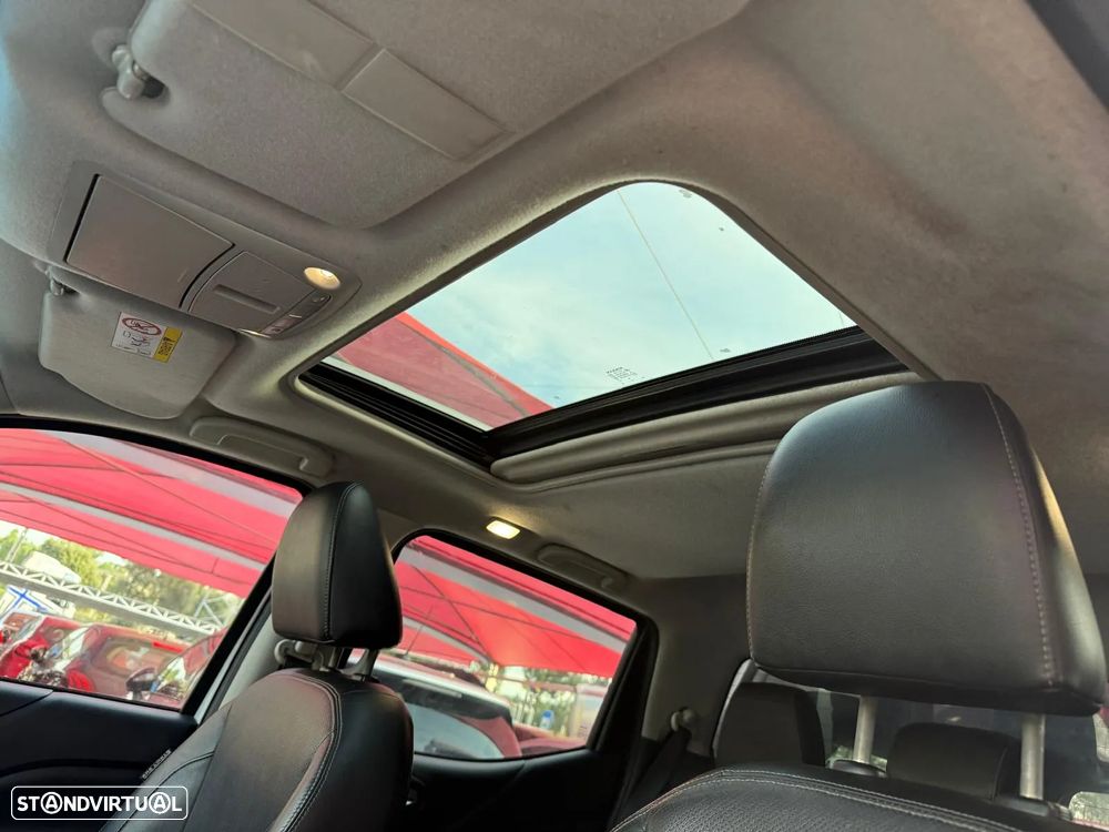 Nissan Navara 2.3 dCi CD 4WD Tekna AT - 4