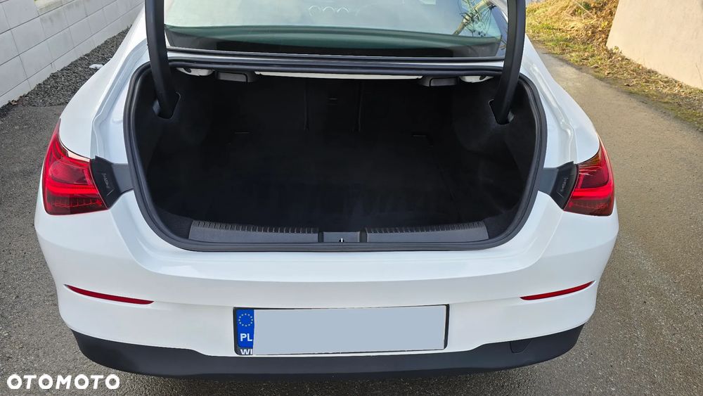 Mercedes-Benz CLA 200 7G-DCT - 5