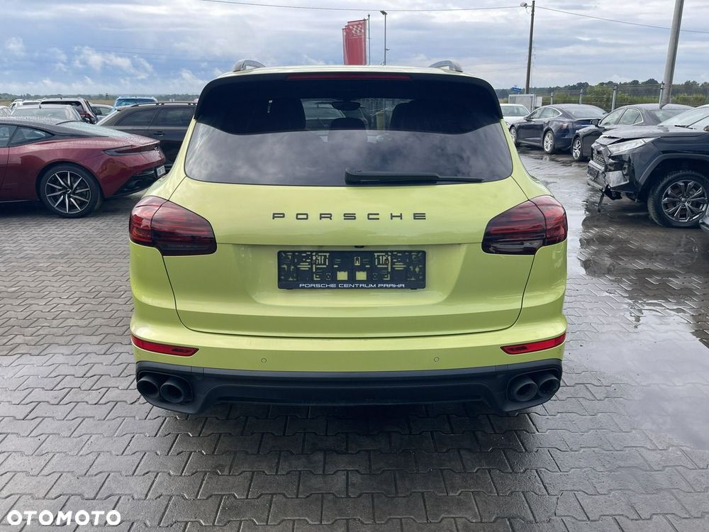 Porsche Cayenne S Diesel Platinum Edition - 2