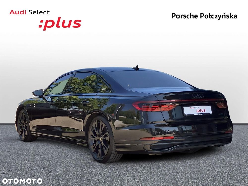 Audi A8 - 4