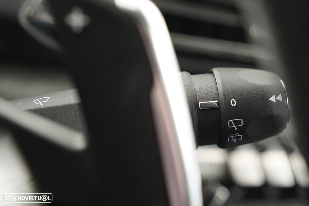 Peugeot 3008 1.2 PureTech GT EAT8 - 17