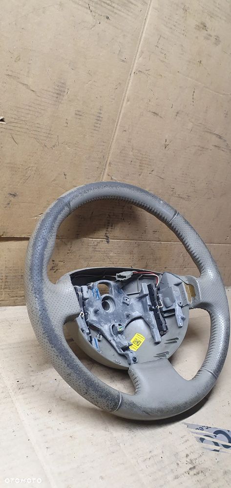 Kierownica jasna skóra oryginał Renault Scenic II 8200106306 8200282593 - 6