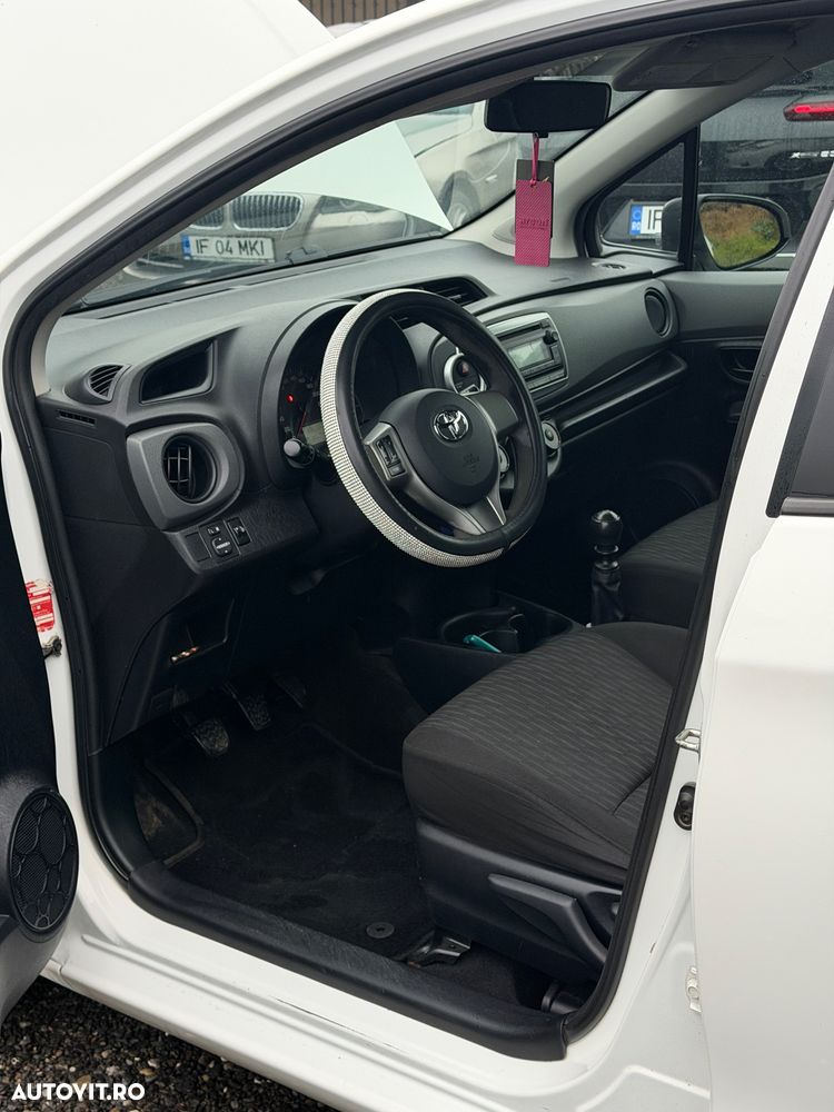 Toyota Yaris 1.4 L D-4D DPF Terra - 8