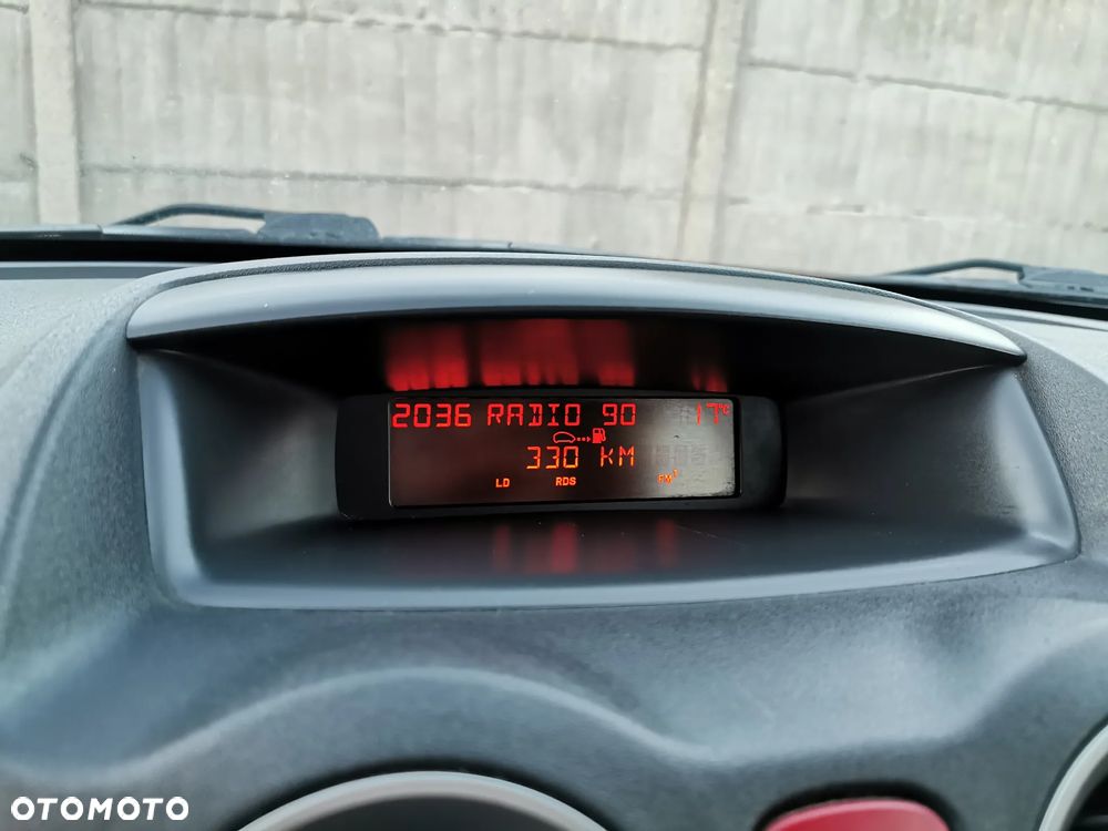 Citroën C3 1.6 HDi FAP VTR - 28
