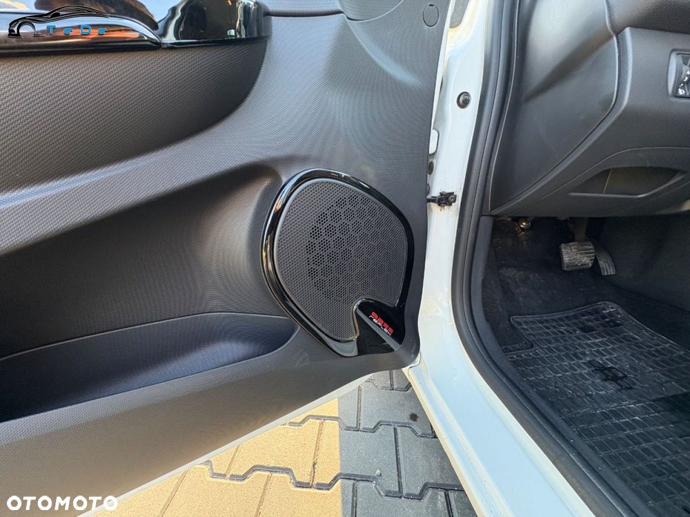 Renault Clio Energy dCi 90 EDC Initiale Paris - 19