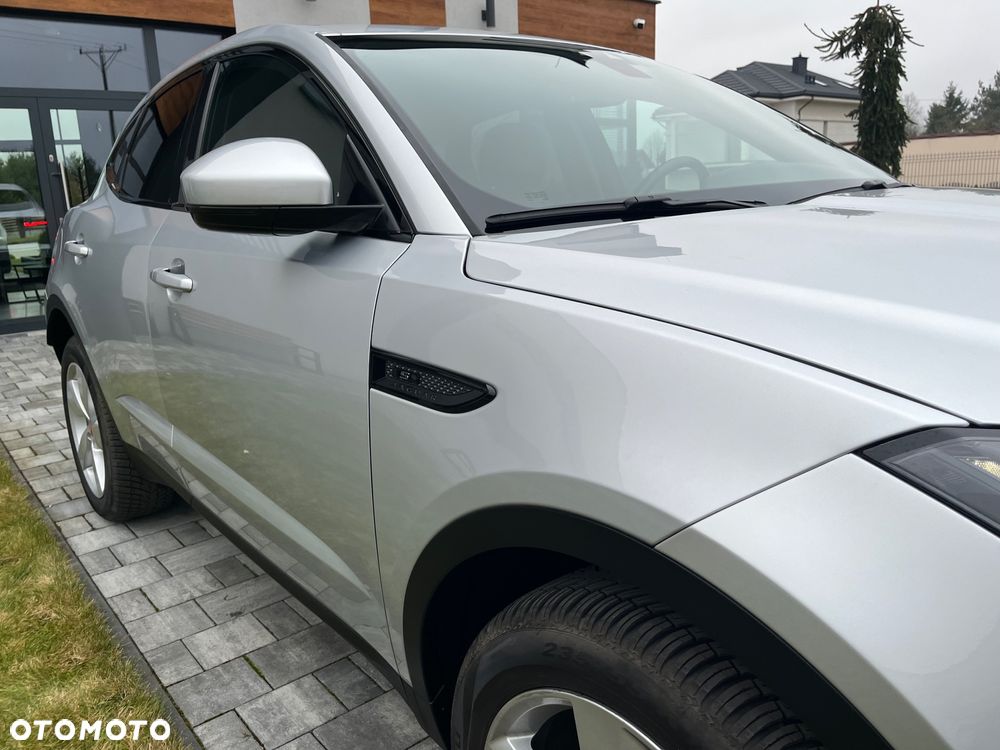 Jaguar E-Pace D150 AWD - 11