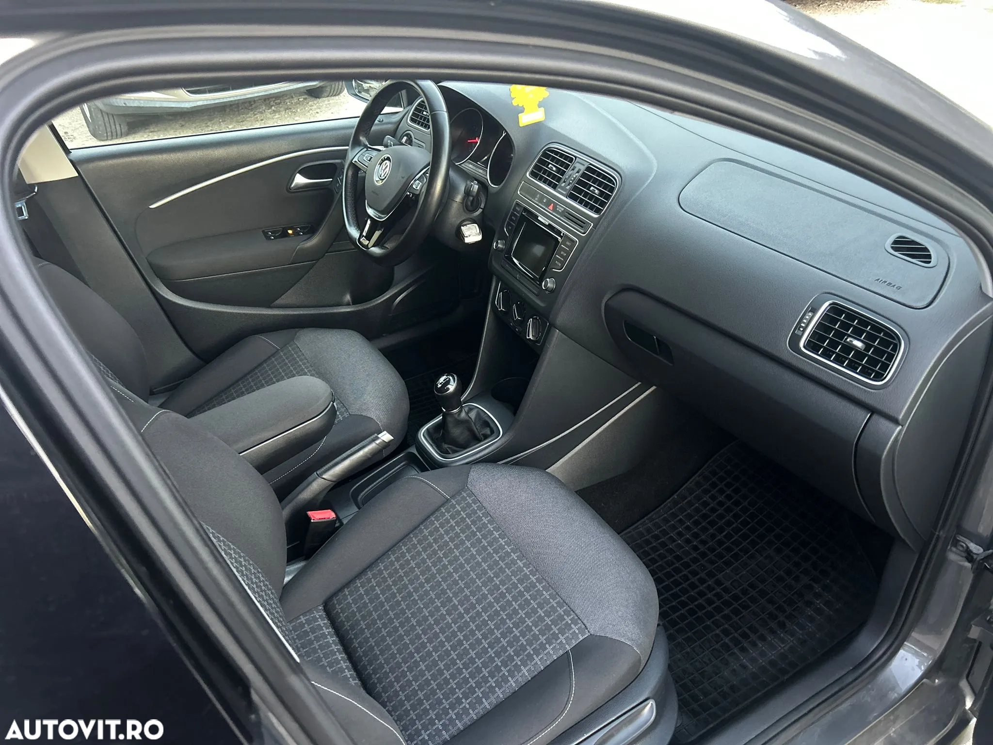 Volkswagen Polo 1.0 Blue Motion Technology FRESH - 8