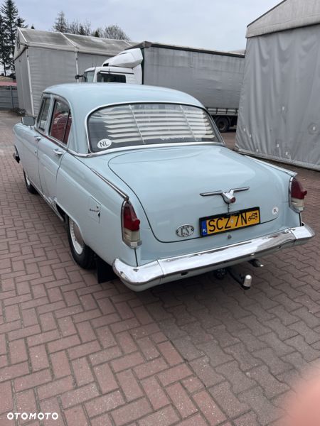 Wołga GAZ-21 - 4