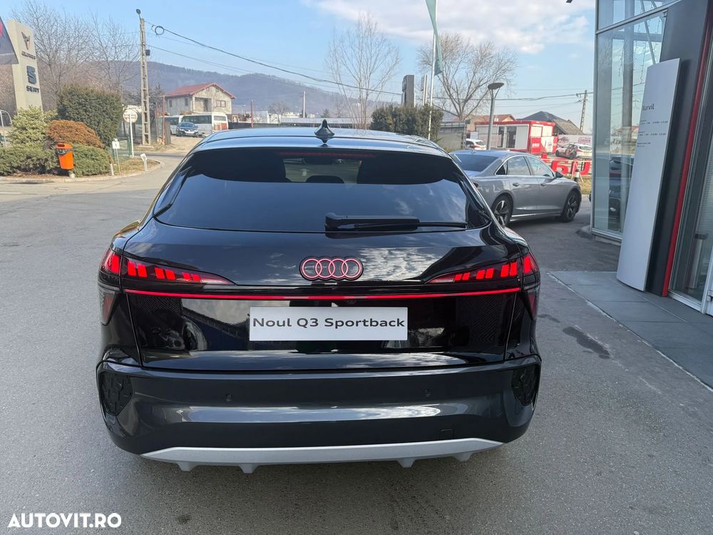 Audi Q3 2.0 35 TDI S tronic - 8