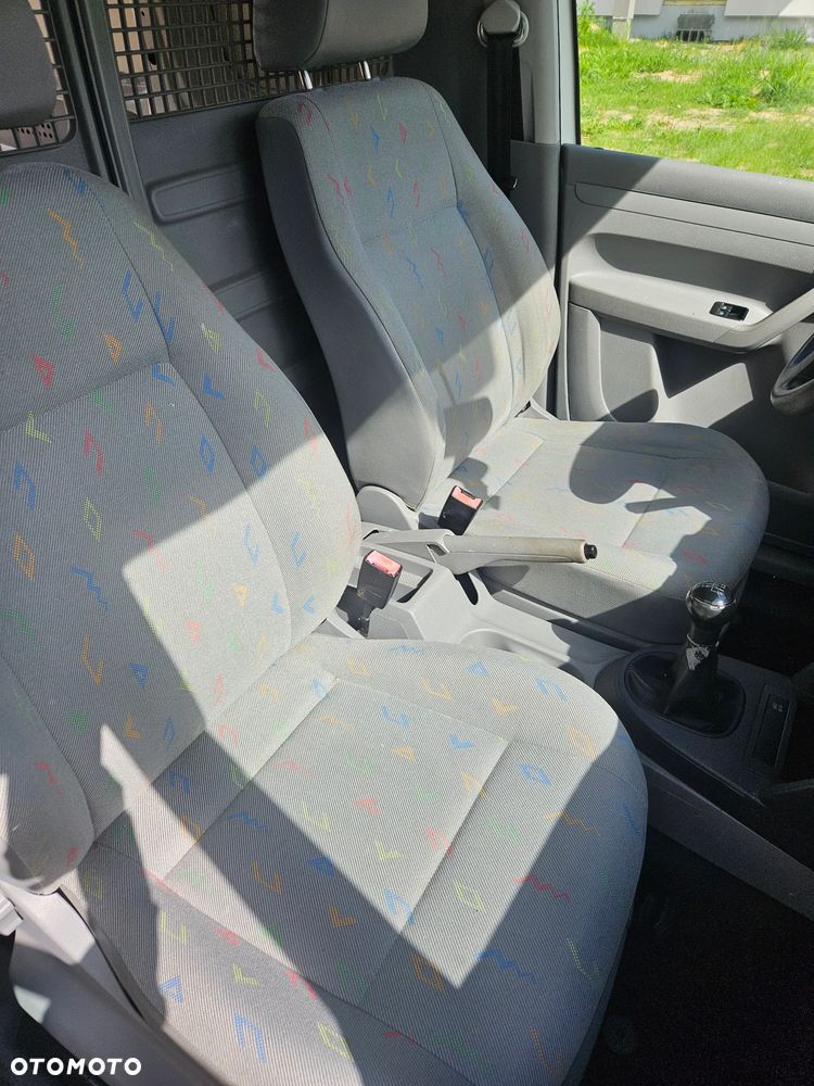 Volkswagen Caddy - 13