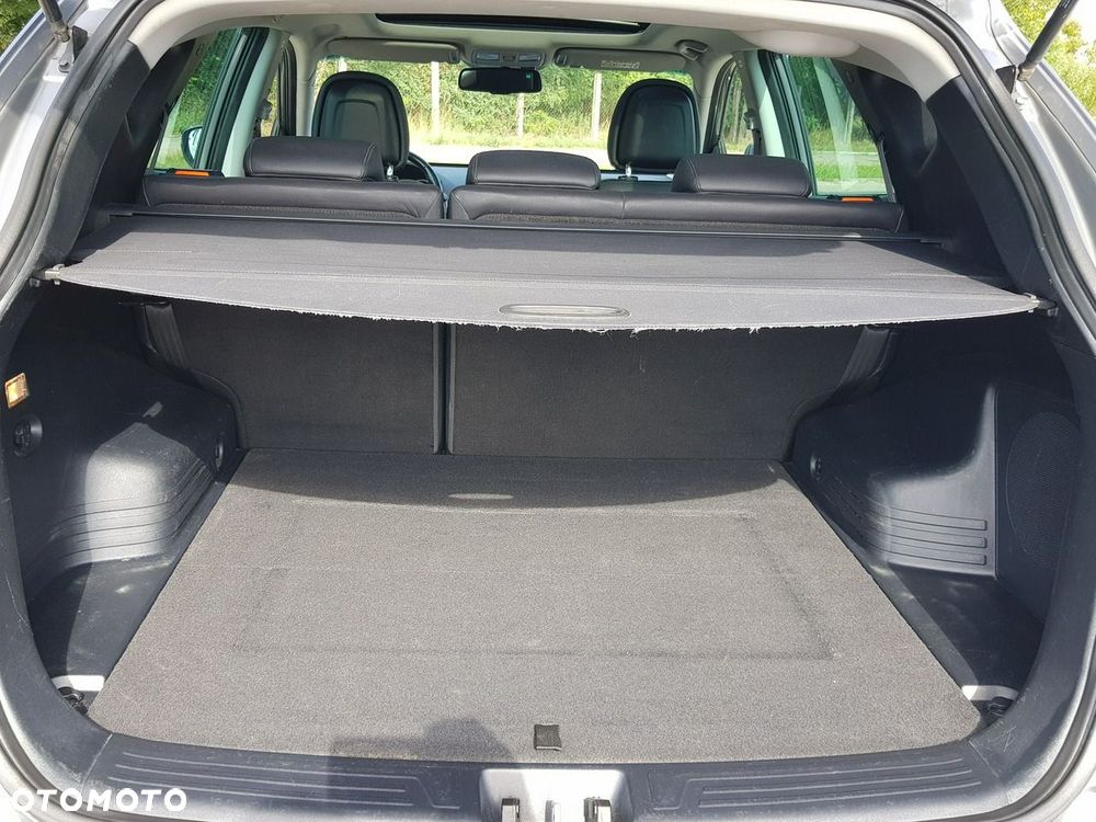 Hyundai ix35 2.0 CRDi 4WD Automatik Premium - 12