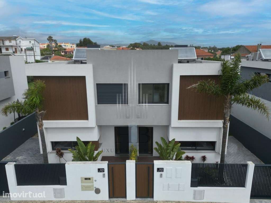 Moradia T3 com Jardim em Bicesse | Cascais - Grande imagem: 2/43