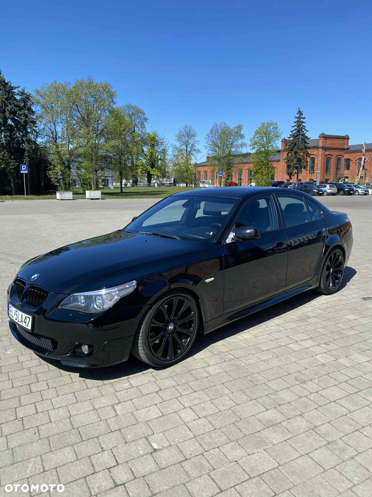 BMW Seria 5 525i - 4
