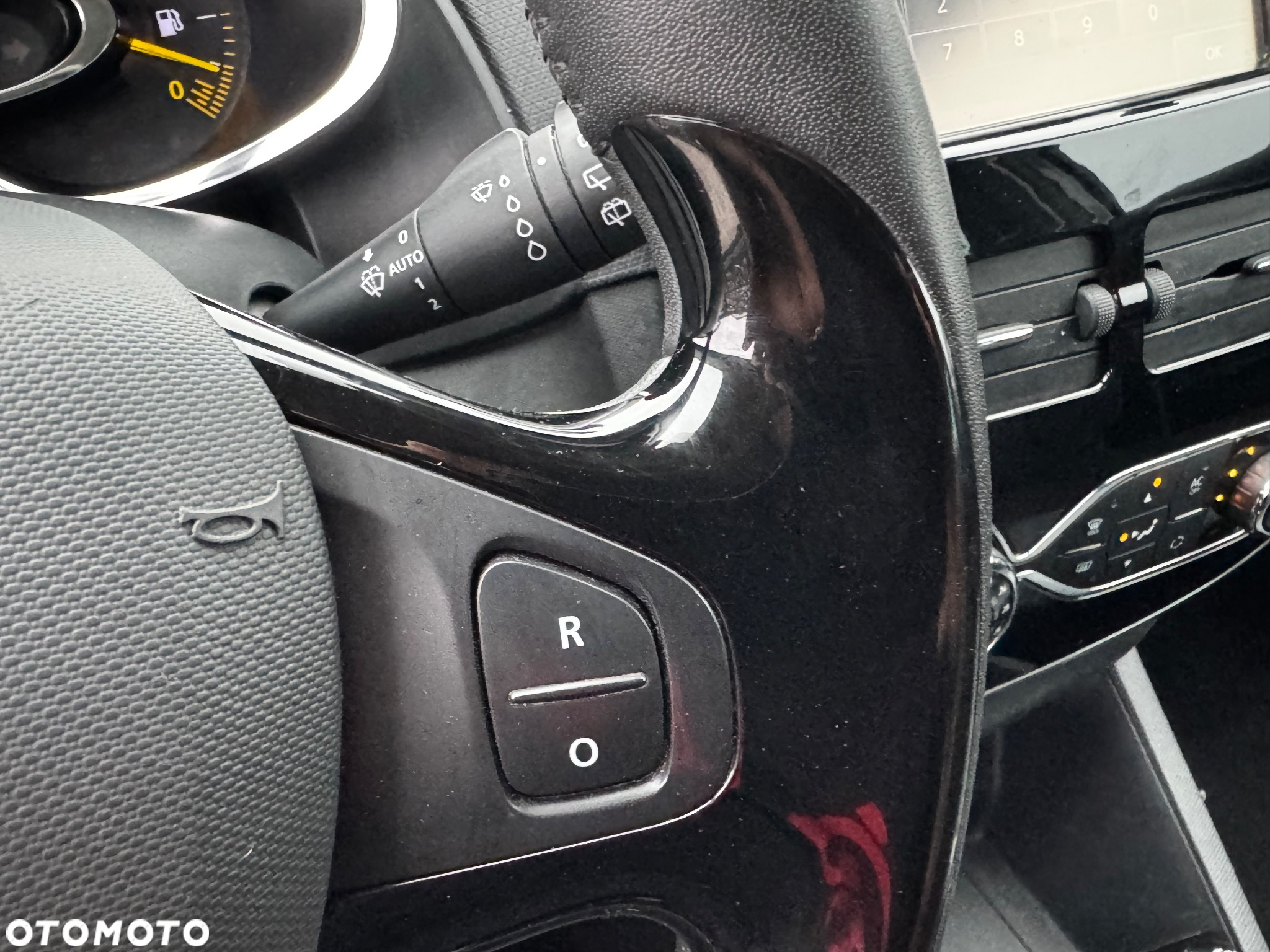 Renault Clio 1.5 dCi Energy Intens - 23