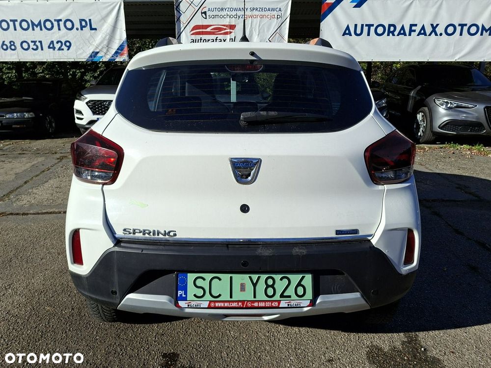 Dacia Spring - 10