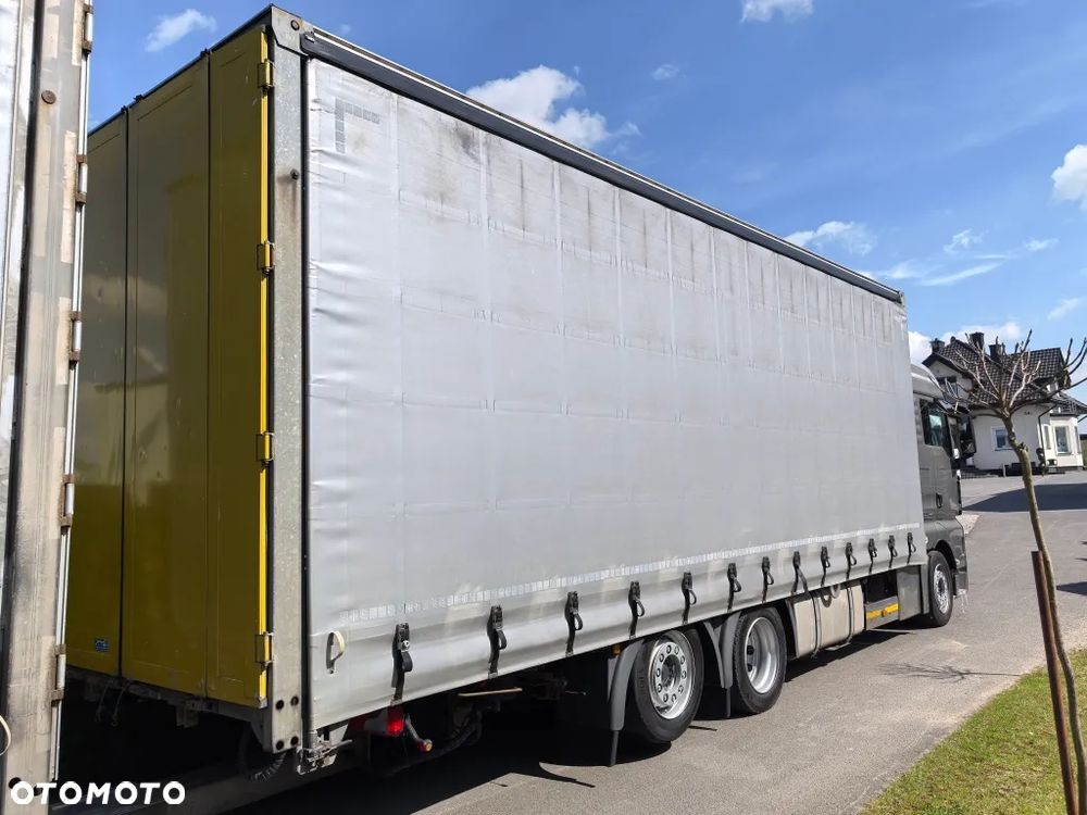 MAN TGX 26.480 // Zestaw przejazdowy z przyczepą // Firanka // - 9