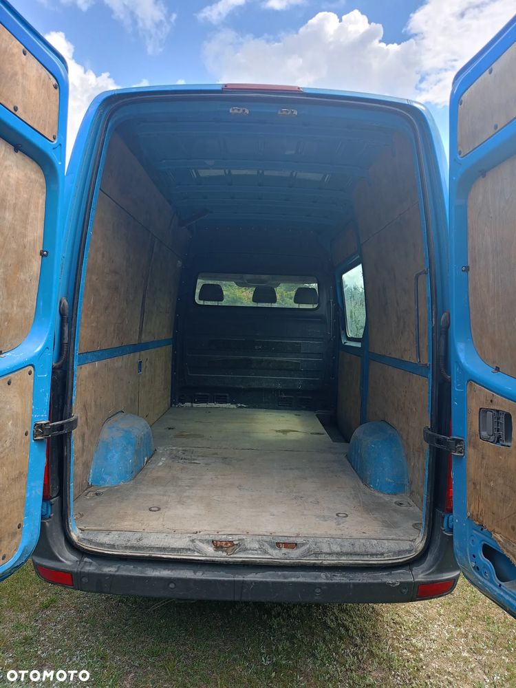 Volkswagen Crafter - 15
