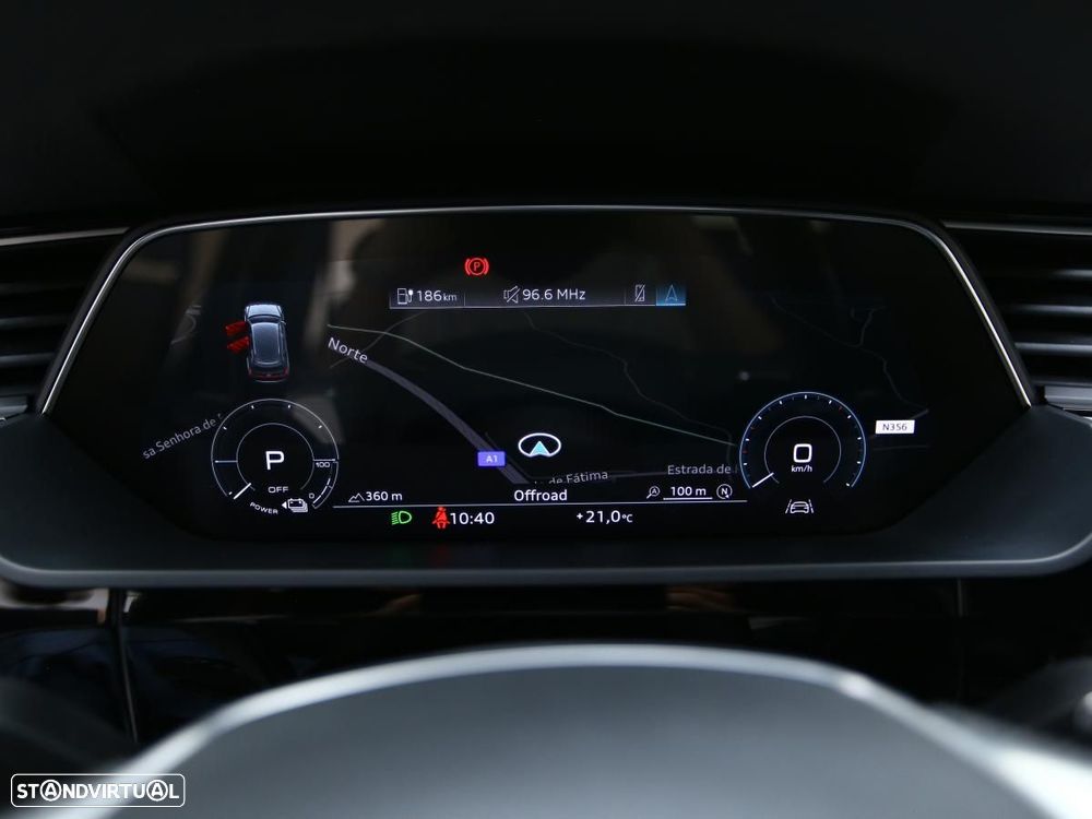 Audi e-tron 55 quattro S line - 30