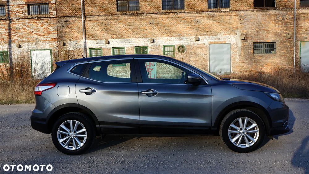 Nissan Qashqai 1.2 DIG-T N-Vision - 11
