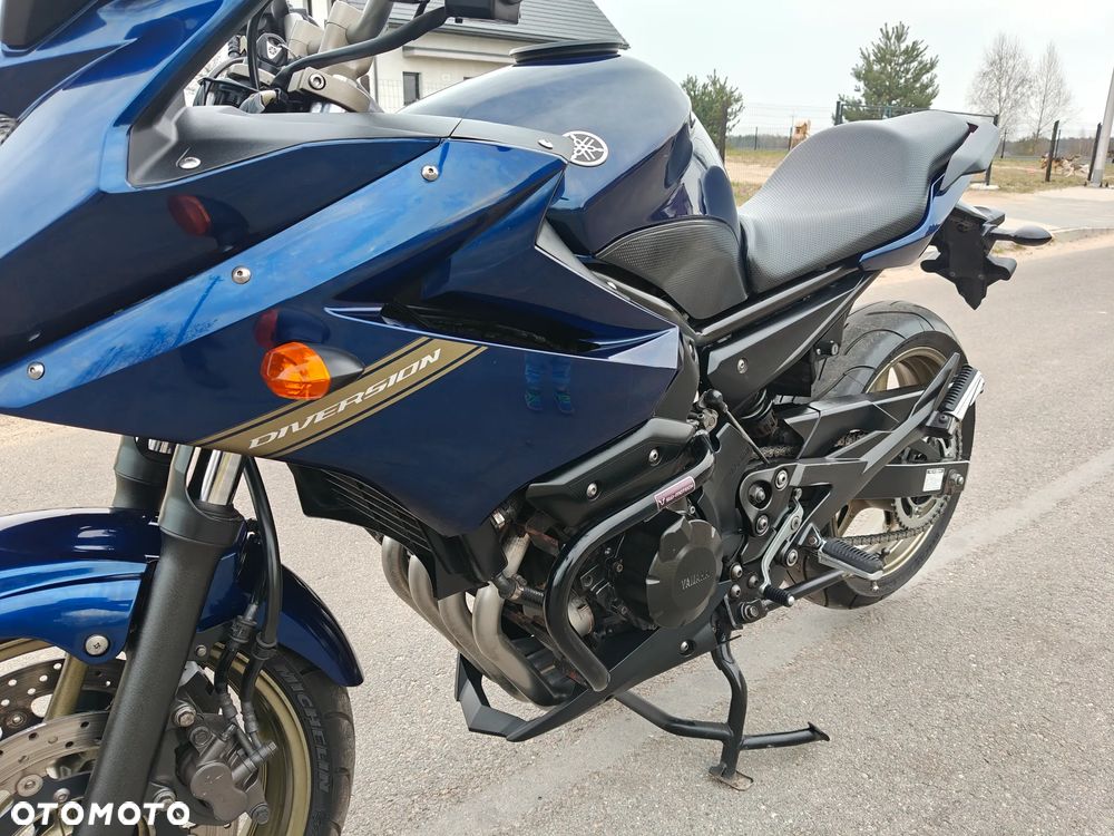 Yamaha XJ - 8