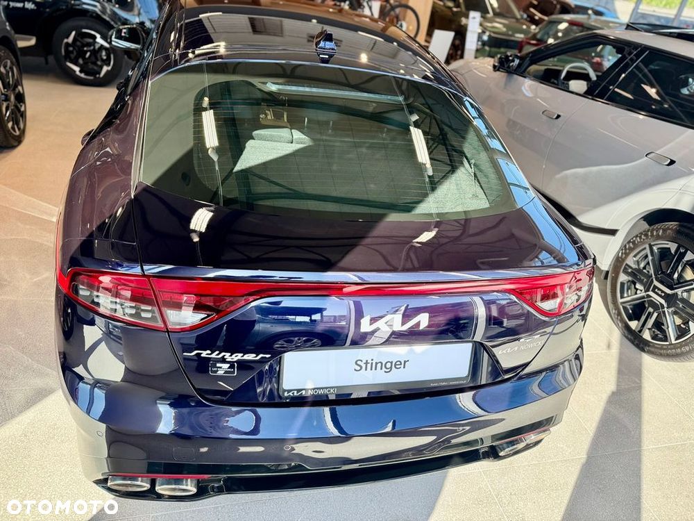 Kia Stinger - 5