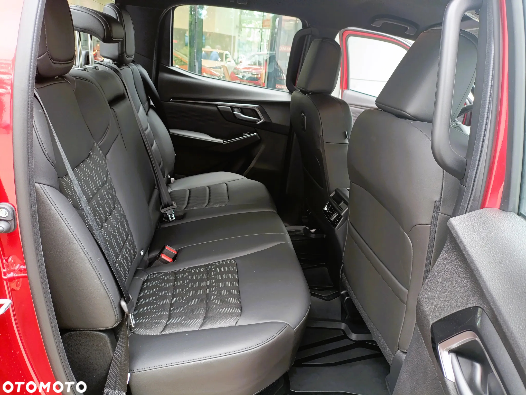 Isuzu D-Max 1.9 DC LSE - 16