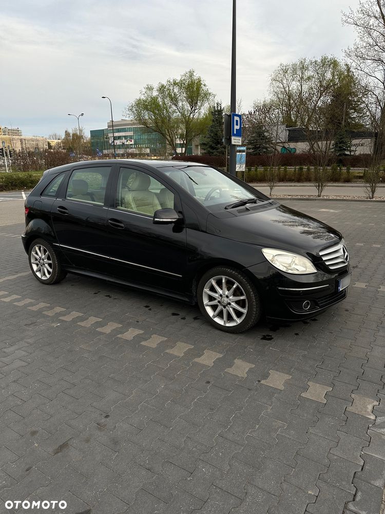 Mercedes-Benz Klasa B - 2
