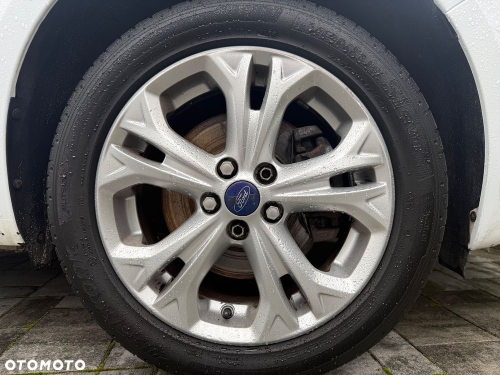 Ford S-Max - 16