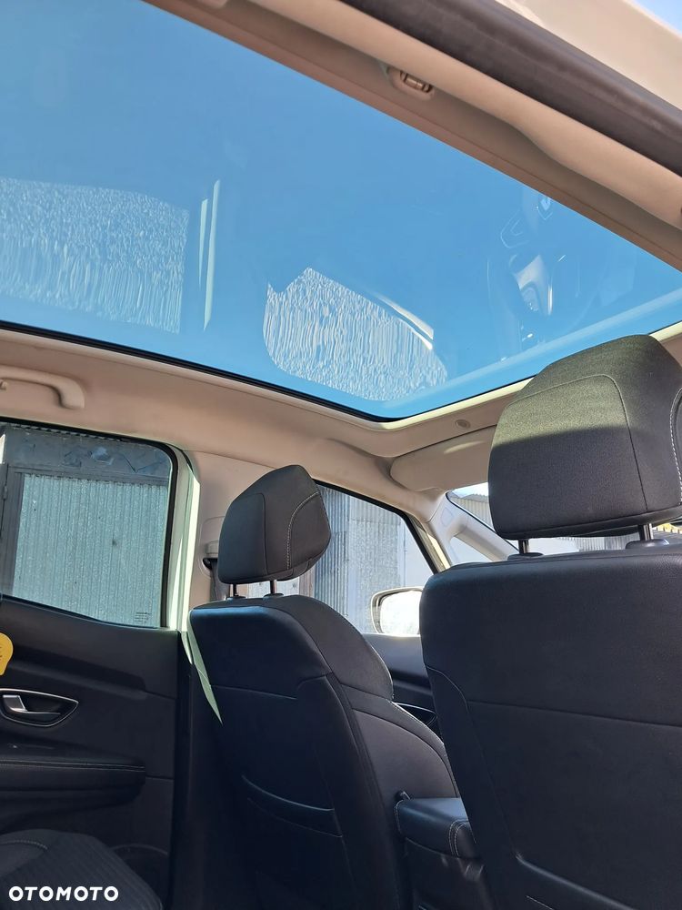 Renault Scenic - 12
