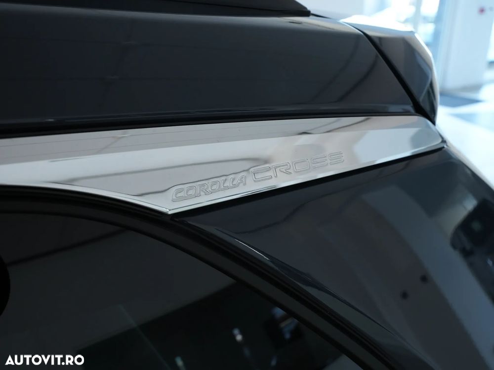 Toyota Corolla Cross - 8