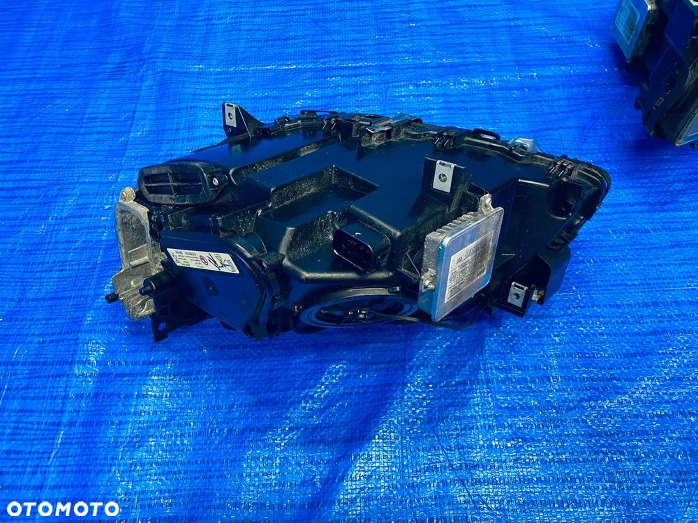 REFLEKTOR LAMPA LEWA PRAWA LEWY PRAWY PRZÓD PRZEDNIA XENON KSENON BI-XENON NIESKRĘTNY BMW 7 F01 F02 PRZEDLIFT 11R ; 7182140 7182139  61337182140 61337182139 ORYGINAŁ EUROPA - 9