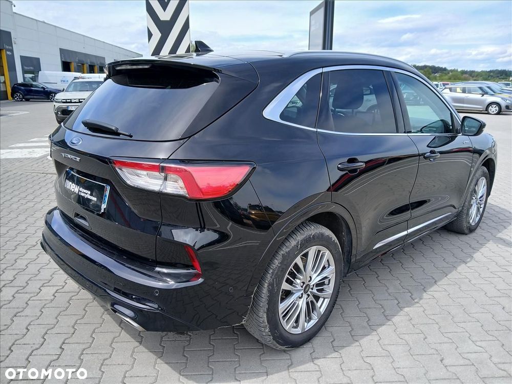 Ford Kuga - 3
