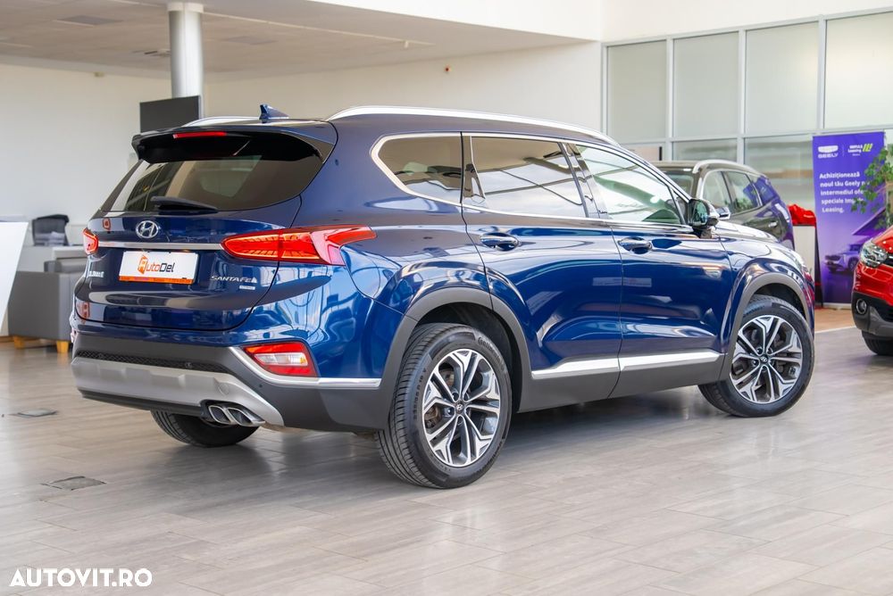 Hyundai Santa Fe 2.2 CRDi 4WD 8AT Luxury - 4