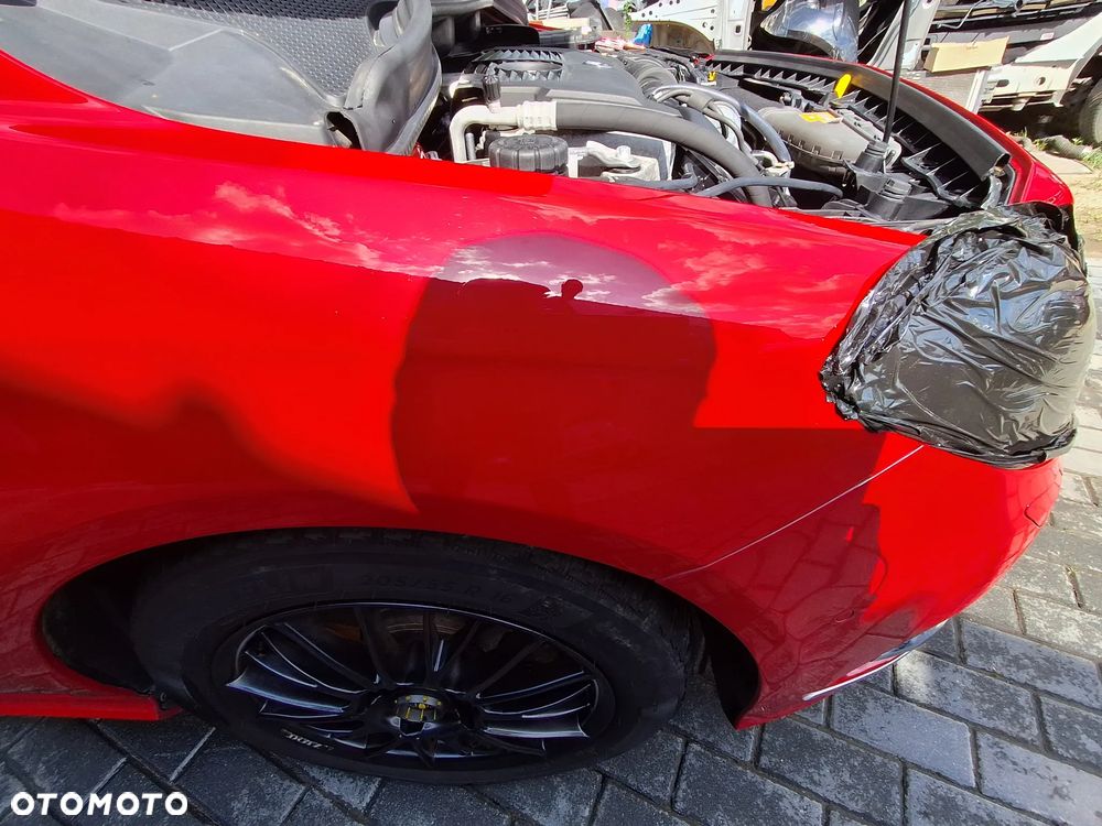 SPRZEDAM MERCEDES B-KLASA W246 PRAWY PRZEDNI BŁOTNIK W KOLOR 589 DO MONTAŻU - 6
