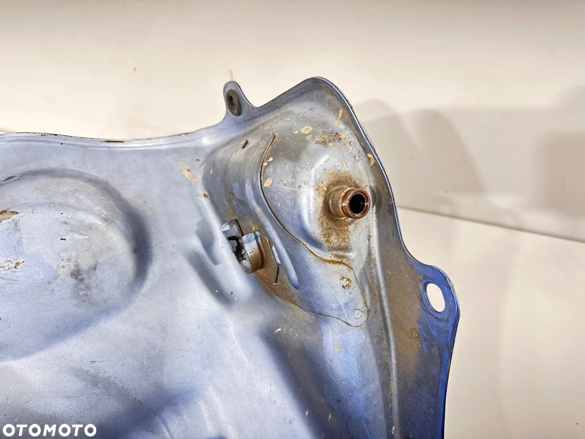 Zbiornik paliwa bak Honda Transalp 600 XL 600 PD06 - 11