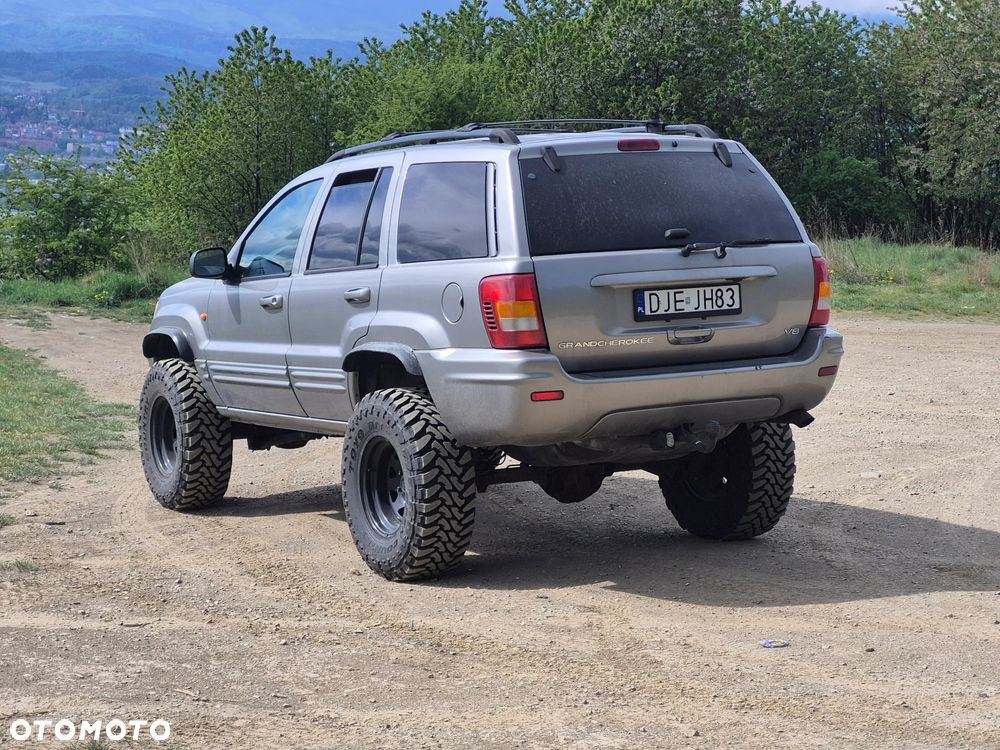 Jeep Grand Cherokee - 3