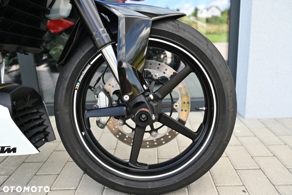 KTM Duke - 22